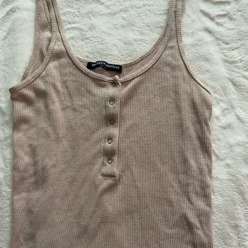 Brandy Melville, pink top